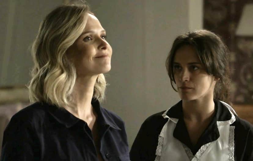 Fabiana se mostra satisfeita com (Foto: TV Globo) Fabiana se mostra satisfeita com (Foto: TV Globo)