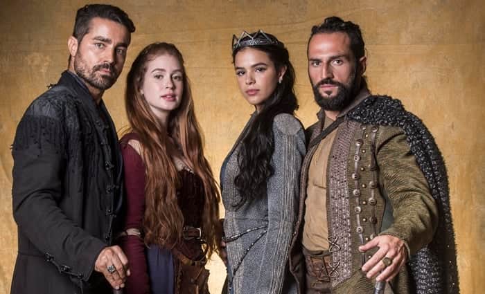 Ricardo Pereira, Marina Ruy Barbosa, Bruna Marquezine e José Fidalgo (Foto: Globo/João Miguel Júnior) Ricardo Pereira, Marina Ruy Barbosa, Bruna Marquezine e José Fidalgo (Foto: Globo/João Miguel Júnior)