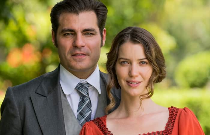 Elisabeta (Nathalia Dill) e Darcy (Thiago Lacerda) em Orgulho e Paixão (Foto: Globo/João Miguel Júnior) Elisabeta (Nathalia Dill) e Darcy (Thiago Lacerda) em Orgulho e Paixão (Foto: Globo/João Miguel Júnior)
