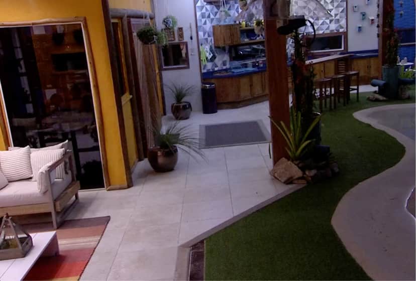http://tvfoco.uai.com.br/wp-content/uploads/2015/05/Daniela-Mercury.jpg http://tvfoco.uai.com.br/wp-content/uploads/2015/05/Daniela-Mercury.jpg