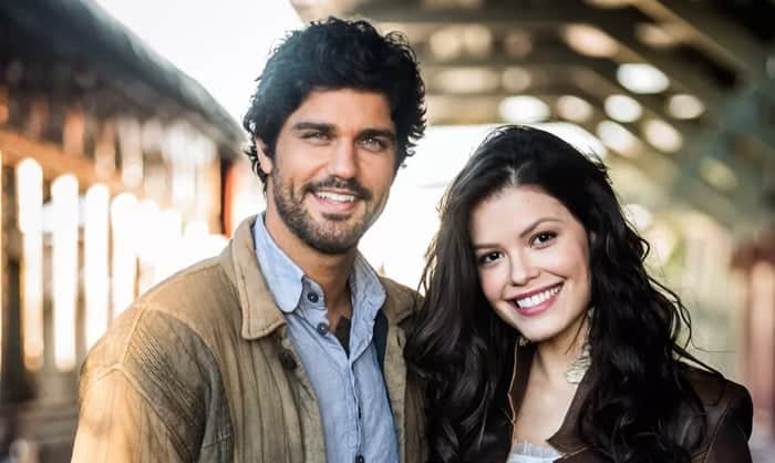 Inácio (Bruno Cabrerizo) e Maria Vitória (Vitória Strada) podem terminar a trama com novos amores. (Foto: Divulgação/TV Globo) Inácio (Bruno Cabrerizo) e Maria Vitória (Vitória Strada) podem terminar a trama com novos amores. (Foto: Divulgação/TV Globo)