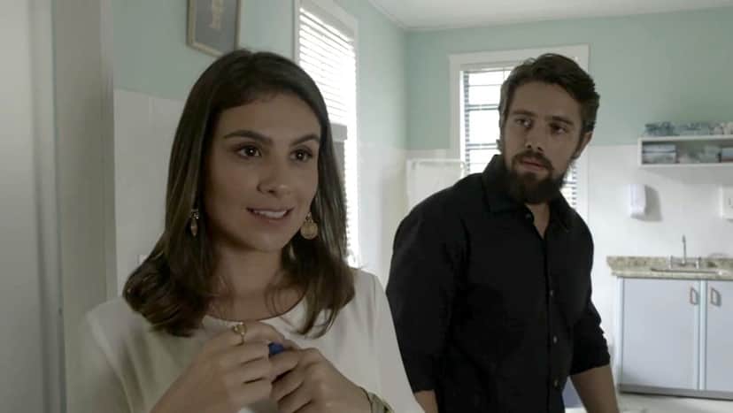 Tônia e Renato em O Outro Lado do Paraíso (Foto: Reprodução) Tônia e Renato em O Outro Lado do Paraíso (Foto: Reprodução)