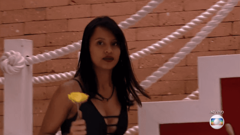 Gleice Damasceno em seu retorno triunfante ao BBB18 (Foto: Reprodução/Globo) Gleice Damasceno em seu retorno triunfante ao BBB18 (Foto: Reprodução/Globo)