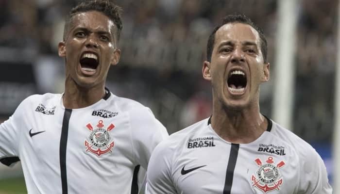 Jogadores do Corinthians na vitória contra o São Paulo (Foto: Daniel Augusto Jr./Ag. Corinthians)