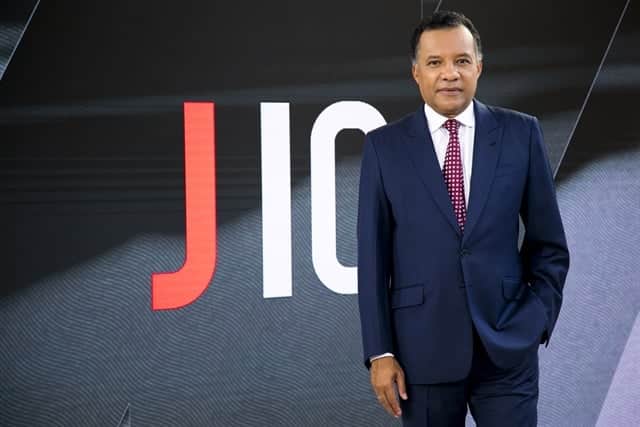 O apresentador Heraldo Pereira no cenário do Jornal das Dez, na Globo News (Foto: Globo/Sergio Zalis) O apresentador Heraldo Pereira no cenário do Jornal das Dez, na Globo News (Foto: Globo/Sergio Zalis)