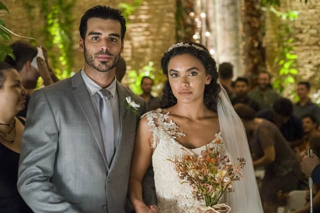 Xodó (Anderson Tomazini) e Cleo (Giovana Cordeiro) (Foto: Globo/César Alves) Xodó (Anderson Tomazini) e Cleo (Giovana Cordeiro) (Foto: Globo/César Alves)
