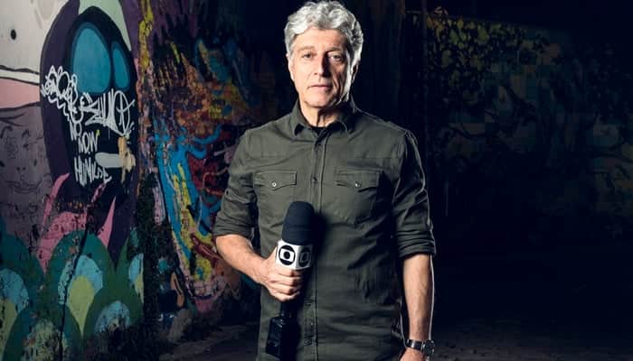 O jornalista Caco Barcellos no Profissão Repórter (Foto: Globo/Ramón Vasconcelos) O jornalista Caco Barcellos no Profissão Repórter (Foto: Globo/Ramón Vasconcelos)