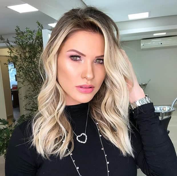 A modelo Andressa Suita, mulher de Gusttavo Lima (Foto: Reprodução) A modelo Andressa Suita, mulher de Gusttavo Lima (Foto: Reprodução)