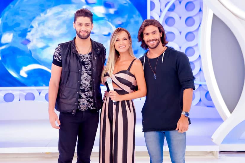 Munhoz & Mariano e Eliana (Foto: Divulgação) Munhoz & Mariano e Eliana (Foto: Divulgação)