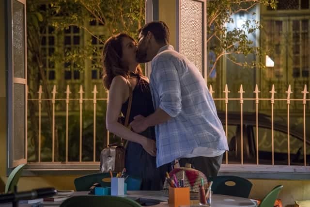 Gabriela (Camila Morgado) e Rafael (Carmo Dalla Vecchia) se beijam em cena de Malhação (Foto: Globo/Marília Cabral) Gabriela (Camila Morgado) e Rafael (Carmo Dalla Vecchia) se beijam em cena de Malhação (Foto: Globo/Marília Cabral)