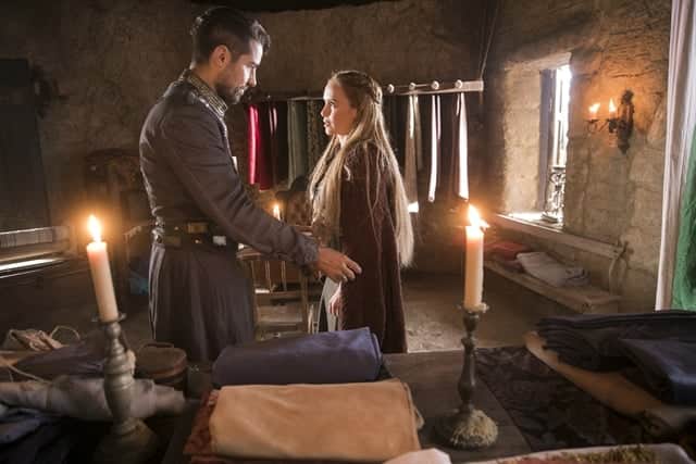 Virgílio (Ricardo Pereira) e Diana (Fernanda Nobre) (Foto: Globo/João Miguel Júnior) Virgílio (Ricardo Pereira) e Diana (Fernanda Nobre) (Foto: Globo/João Miguel Júnior)