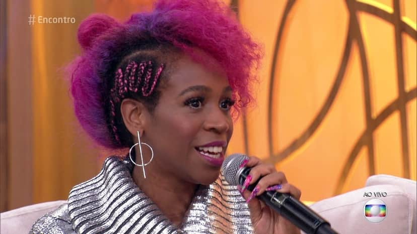 Karol Conká durante participação no programa Encontro (Foto: Reprodução) Karol Conká durante participação no programa Encontro (Foto: Reprodução)