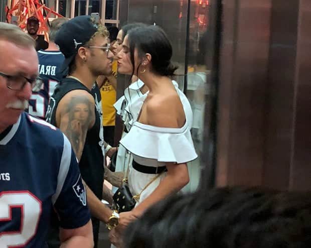 Neymar Jr. e Bruna Marquezine (Foto: AgNews) Neymar Jr. e Bruna Marquezine (Foto: AgNews)