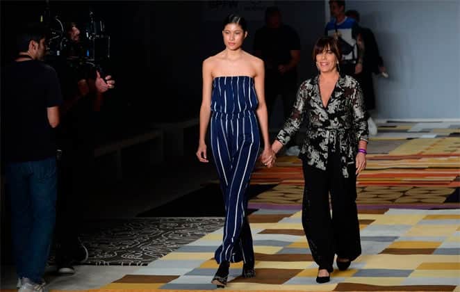 Glória Pires na SPFW (Foto: Divulgação) Glória Pires na SPFW (Foto: Divulgação)