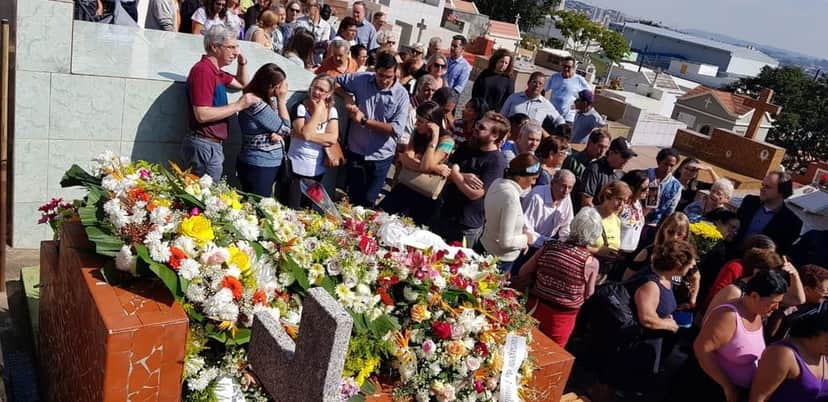 Eloísa Mafalda foi enterrada em cemitério de Jundiaí (Foto: Moniele Nogueira/TV TEM ) Eloísa Mafalda foi enterrada em cemitério de Jundiaí (Foto: Moniele Nogueira/TV TEM )