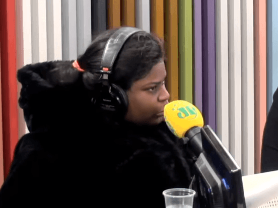 Jojo Todynho durante entrevista no Pânico (Foto: Reprodução) Jojo Todynho durante entrevista no Pânico (Foto: Reprodução)
