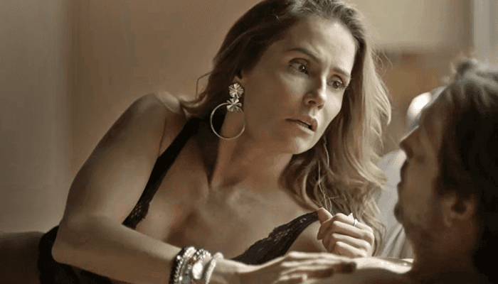 Karola (Deborah Secco) e Remy (Vladimir Brichta) em cena de Segundo Sol (Foto: Divulgação/Globo)