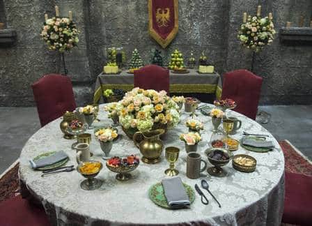 Decoração das cenas de Deus Salve o Rei (Foto: Estevam Avellar/Rede Globo/Divulgação) Decoração das cenas de Deus Salve o Rei (Foto: Estevam Avellar/Rede Globo/Divulgação)