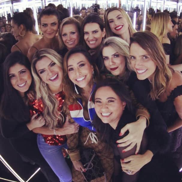 Luciana Cardoso com amigas famosos (Foto: Reprodução/Instagram) Luciana Cardoso com amigas famosos (Foto: Reprodução/Instagram)