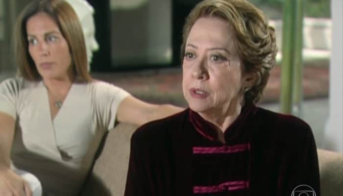 Bia Falcão (Fernanda Montenegro) em cena de Belíssima (Foto: Reprodução/Globo) Bia Falcão (Fernanda Montenegro) em cena de Belíssima (Foto: Reprodução/Globo)