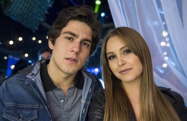 Alex (Daniel Rangel) e Clarissa (Carla Diaz) em Malhação Vidas Brasileiras (Foto: Globo/Estevam Avellar) Alex (Daniel Rangel) e Clarissa (Carla Diaz) em Malhação Vidas Brasileiras (Foto: Globo/Estevam Avellar)