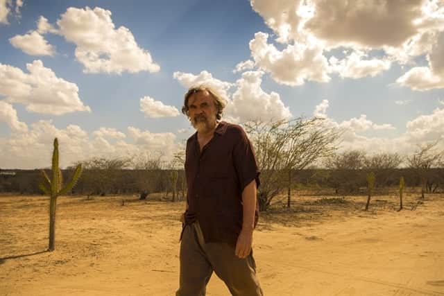 Tião das Cacimbas (José Dumont) em Onde Nascem os Fortes (Foto: Globo/Estevam Avellar) Tião das Cacimbas (José Dumont) em Onde Nascem os Fortes (Foto: Globo/Estevam Avellar)