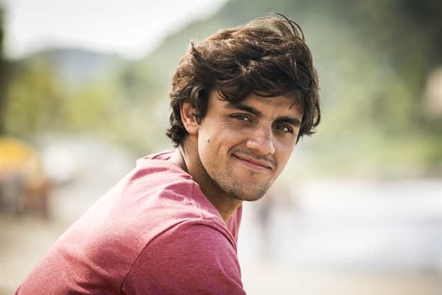 Elmo como o Felipe Simas em O Tempo Não Para (Foto: Globo/João Miguel Júnior) Elmo como o Felipe Simas em O Tempo Não Para (Foto: Globo/João Miguel Júnior)