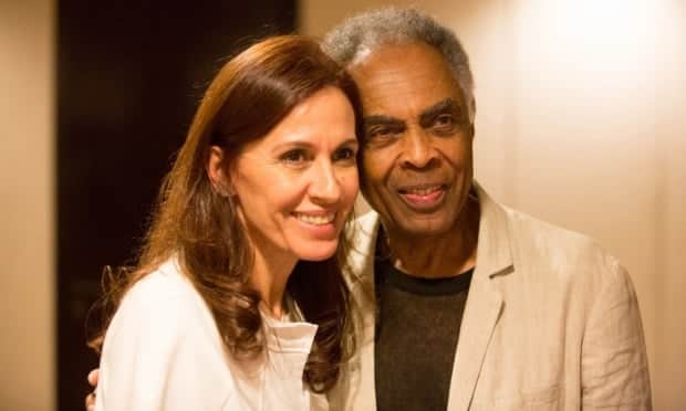 Gilberto Gil ao lado da esposa, Flora (Foto: Divulgação) Gilberto Gil ao lado da esposa, Flora (Foto: Divulgação)