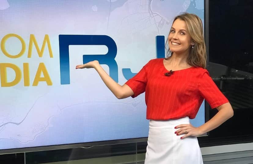 Silvana Ramiro, apresentadora do Bom Dia RJ, telejornal carioca da Globo (Foto: Reprodução) Silvana Ramiro, apresentadora do Bom Dia RJ, telejornal carioca da Globo (Foto: Reprodução)