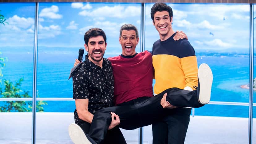 Márcio Garcia com os convidados Marcelo Adnet e Mateus Solano no Tamanho Família (Foto: Reprodução) Márcio Garcia com os convidados Marcelo Adnet e Mateus Solano no Tamanho Família (Foto: Reprodução)