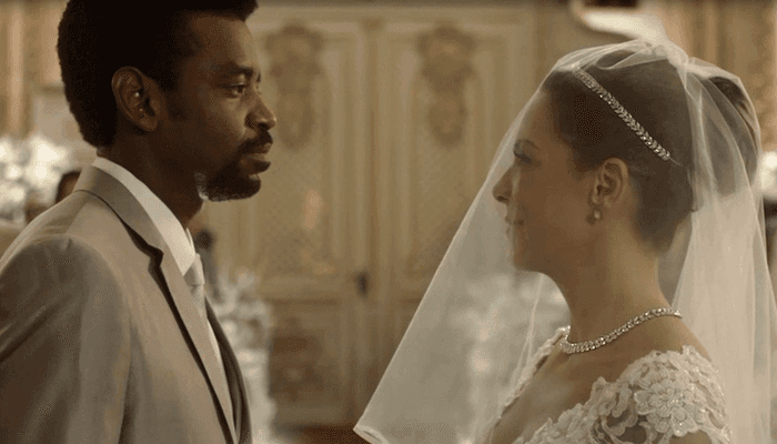 Roberval (Fabrício Boliveira) e Cacau (Fabiula Nascimento) em cena de Segundo Sol (Foto: Divulgação/Globo)