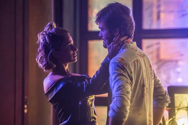 Luzia (Giovanna Antonelli) e Beto (Emilio Dantas) em cena de Segundo Sol (Foto: Globo/Raquel Cunha) Luzia (Giovanna Antonelli) e Beto (Emilio Dantas) em cena de Segundo Sol (Foto: Globo/Raquel Cunha)