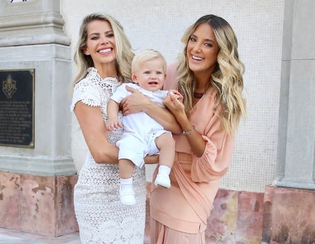 Karina Bacchi e Ticiane Pinheiro, madrinha de Enrico (Foto: Manuela Scarpa/Brazil News) Karina Bacchi e Ticiane Pinheiro, madrinha de Enrico (Foto: Manuela Scarpa/Brazil News)