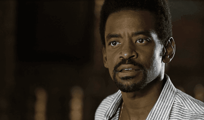 Roberval (Fabrício Boliveira) em cena de Segundo Sol (Foto: Divulgação/Globo)