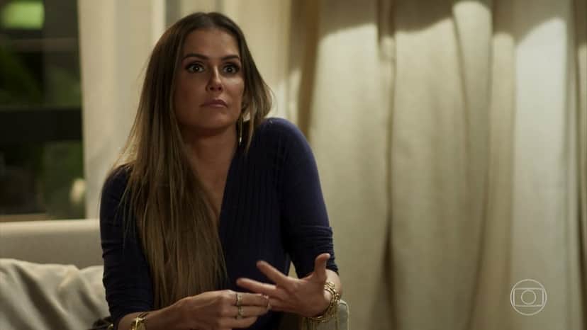 Karola (Deborah Secco) em cena de Segundo Sol (Foto: Reprodução/Globo) Karola (Deborah Secco) em cena de Segundo Sol (Foto: Reprodução/Globo)