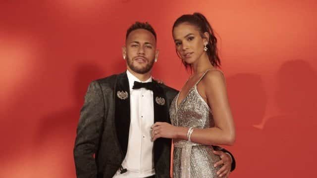 Neymar e Bruna Marquezine (Foto: Eduardo Bravin/divulgação) Neymar e Bruna Marquezine (Foto: Eduardo Bravin/divulgação)