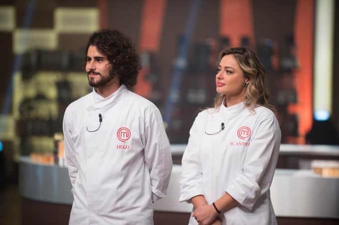 Hugo e Maria Antônia duelaram na final do MasterChef na Band Hugo e Maria Antônia duelaram na final do MasterChef na Band