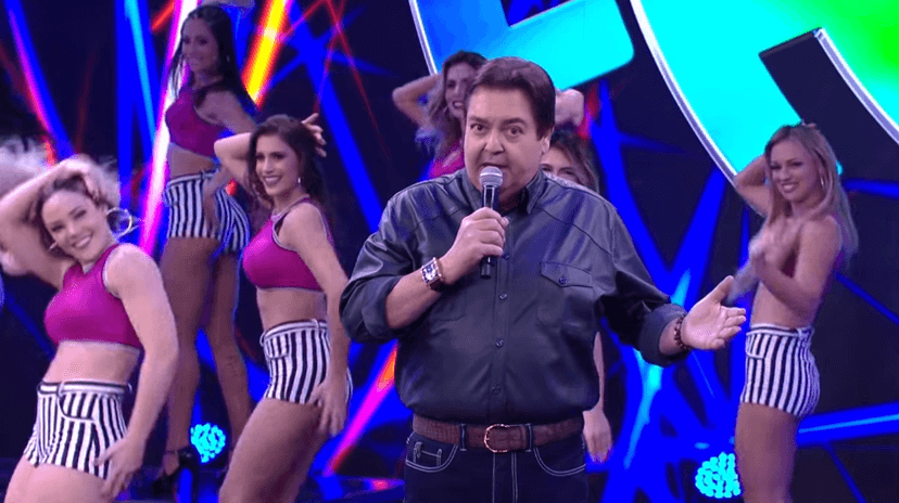 Apresentador Faustão acabou virando meme por conta de chamada da Globo (Foto: Reprodução/TV Globo) Apresentador Faustão acabou virando meme por conta de chamada da Globo (Foto: Reprodução/TV Globo)