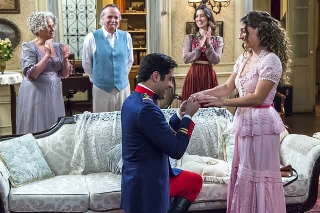 Randolfo (Miguel Romulo) e Lídia (Bruna Griphao) em cena de Orgulho e Paixão (Foto: Globo/Estevam Avellar) Randolfo (Miguel Romulo) e Lídia (Bruna Griphao) em cena de Orgulho e Paixão (Foto: Globo/Estevam Avellar)