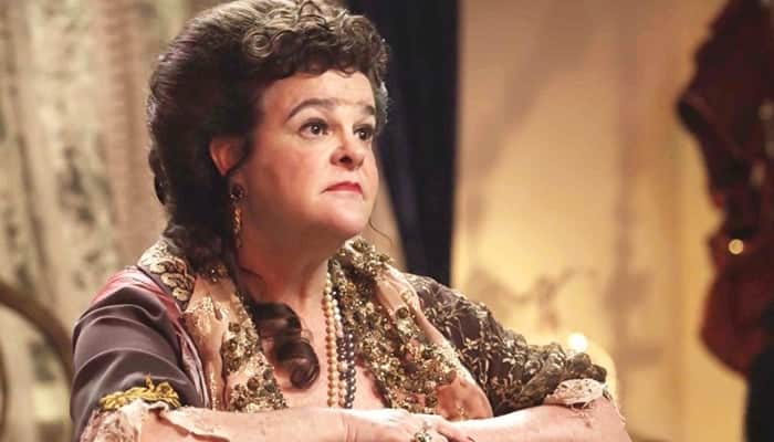 Madame Ivete (Mônica Corazza) em cena de Orgulho e Paixão (Foto: Divulgação/Globo) Madame Ivete (Mônica Corazza) em cena de Orgulho e Paixão (Foto: Divulgação/Globo)