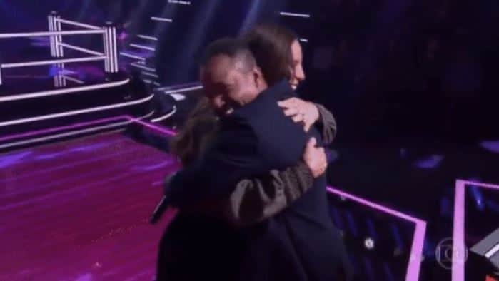 Ivete Sangalo e integrante do The Voice Brasil (Foto: Divulgação) Ivete Sangalo e integrante do The Voice Brasil (Foto: Divulgação)