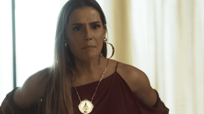 Karola (Deborah Secco) em cena de Segundo Sol (Foto: Reprodução/Globo) Karola (Deborah Secco) em cena de Segundo Sol (Foto: Reprodução/Globo)