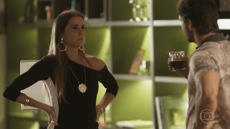 Karola (Deborah Secco) e Remy (Vladimir Brichta) em cena de Segundo Sol (Foto: Reprodução/Globo) Karola (Deborah Secco) e Remy (Vladimir Brichta) em cena de Segundo Sol (Foto: Reprodução/Globo)