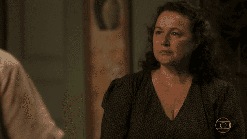 Nice (Elzy Ecard) em cena de Segundo Sol (Foto: Reprodução/Globo) Nice (Elzy Ecard) em cena de Segundo Sol (Foto: Reprodução/Globo)
