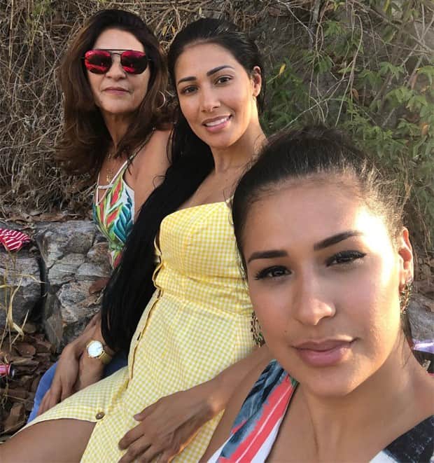 A dupla apareceu ao lado de Dona Mara (Foto: Reprodução/Instagram) A dupla apareceu ao lado de Dona Mara (Foto: Reprodução/Instagram)