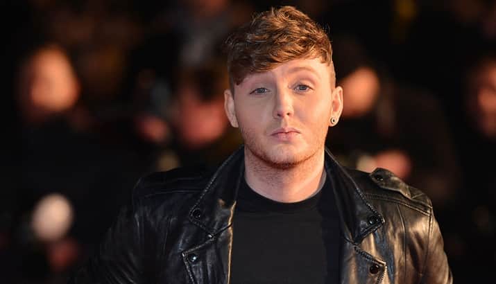 James Arthur é o autor de "Naked", tema de O Tempo Não Para. (Foto: Divulgação) James Arthur é o autor de "Naked", tema de O Tempo Não Para. (Foto: Divulgação)