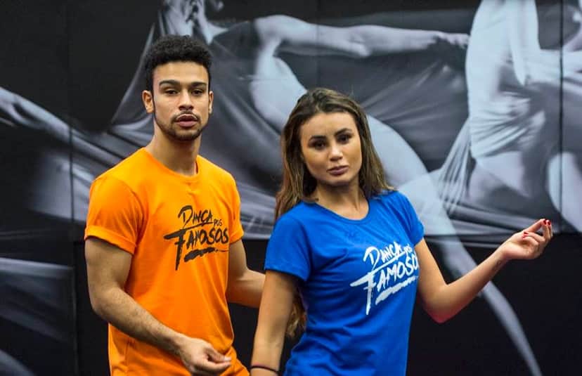 Sérgio Malheiros e Natacha Horana, que deixou a Dança dos Famosos a pedido dele (Foto: Reprodução)