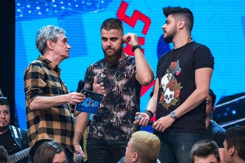 A dupla Zé Neto e Cristiano no Altas Horas (Foto: Fábio Rocha/Globo) A dupla Zé Neto e Cristiano no Altas Horas (Foto: Fábio Rocha/Globo)