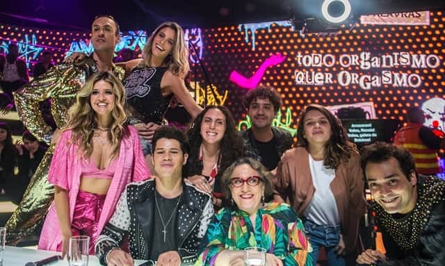 Fernanda Lima e o elenco do Amor e Sexo (Foto: Globo/Raquel Cunha) Fernanda Lima e o elenco do Amor e Sexo (Foto: Globo/Raquel Cunha)