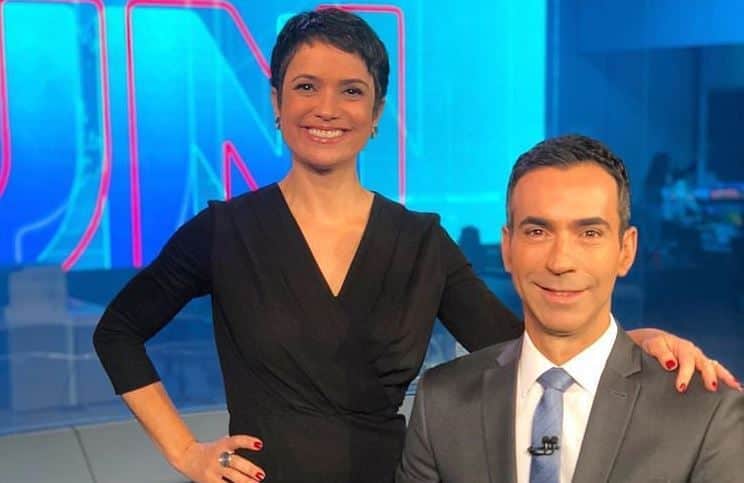 Sandra Annemberg e César Tralli no comando do Jornal Nacional (Foto: Reprodução/Instagram) Sandra Annemberg e César Tralli no comando do Jornal Nacional (Foto: Reprodução/Instagram)